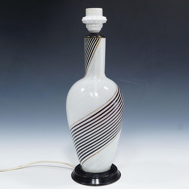 Dino Martens Dino Martens for Aureliano Toso Lamp in Filigree Glass Ca. 1950s For Sale - Image 4 of 8