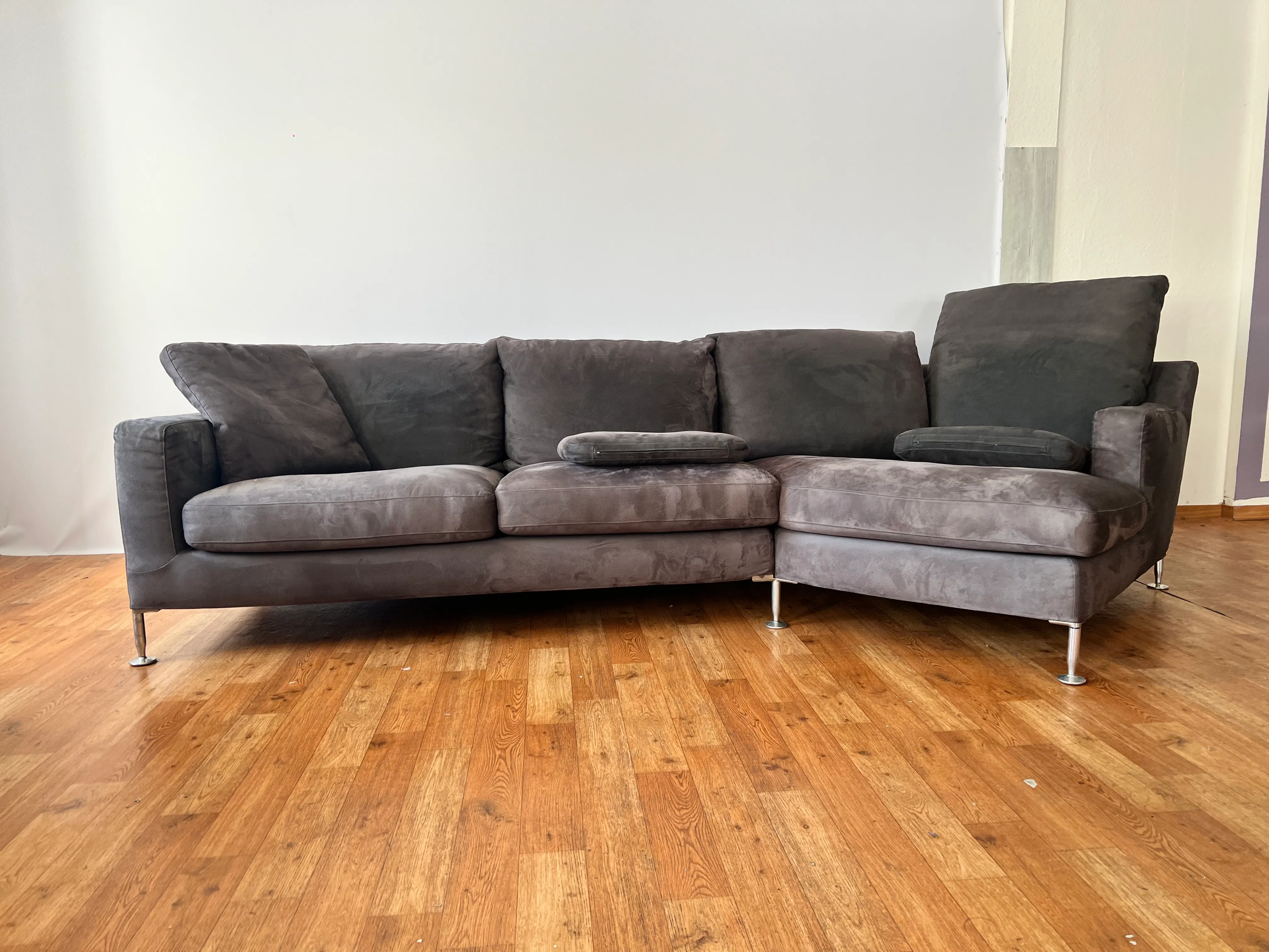 Minimalist Grey Sofa by Antonio Citterio for B&B Italia, 1995