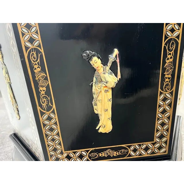 Asian Black Lacquer Hexagonal Side Table With Hand-Painted Gold & Figural Pane For Sale - Image 9 of 15