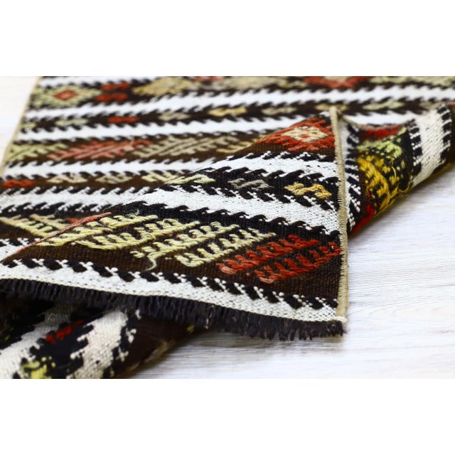 1980s Southwestern Striped Cecim Kilim For Sale In Sacramento - Image 6 of 12