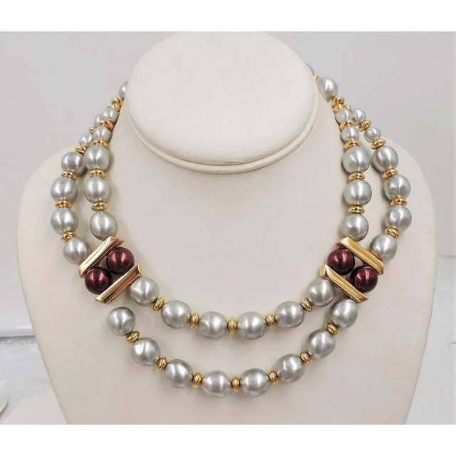 Modern Vintage 1980s Signed Napier Grey Faux-Baroque Pearls & Red Beads Festoon Necklace For Sale - Image 3 of 9