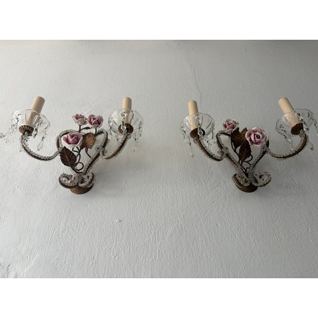 Italian French Beaded Old Vintage Pink Porcelain Roses Flowers Sconces Italian, C 1940 For Sale - Image 3 of 8