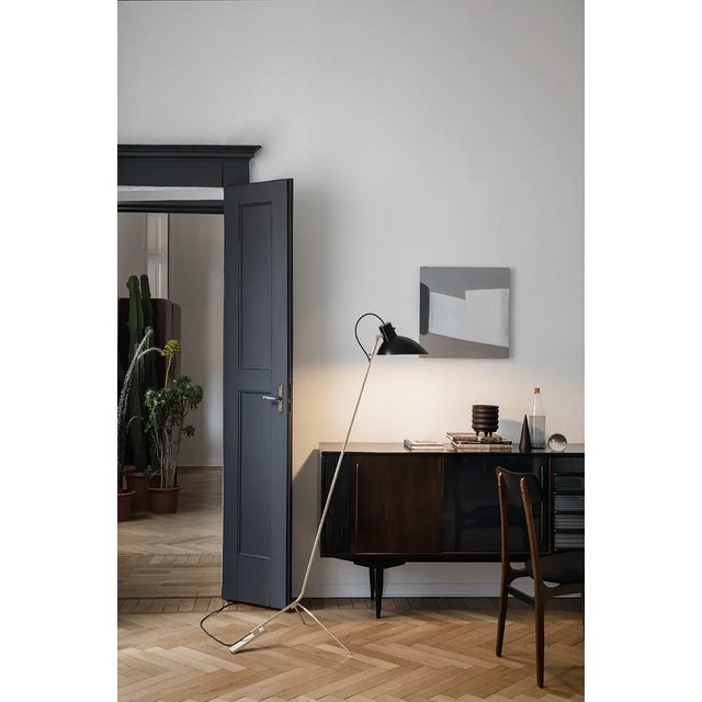 Metal Vittoriano Viganò 'Vv Cinquanta' Floor Lamp in Black For Sale - Image 7 of 9