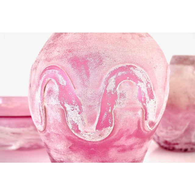 Glass A Ruby Scavo Vases and Bowl by Livio Seguso for Bisazza, 1990, Set of 3 For Sale - Image 7 of 18