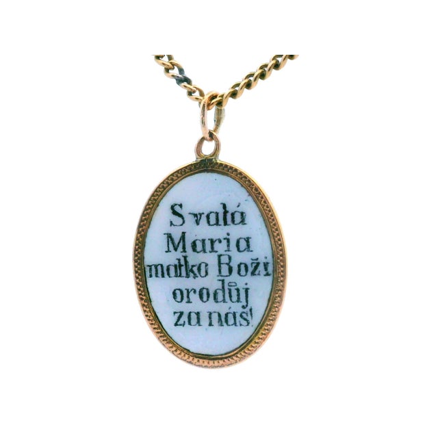 Art Nouveau Early 20th Century 18k Mother Maria Pendant W/ 14k Yellow Gold Chain For Sale - Image 3 of 12