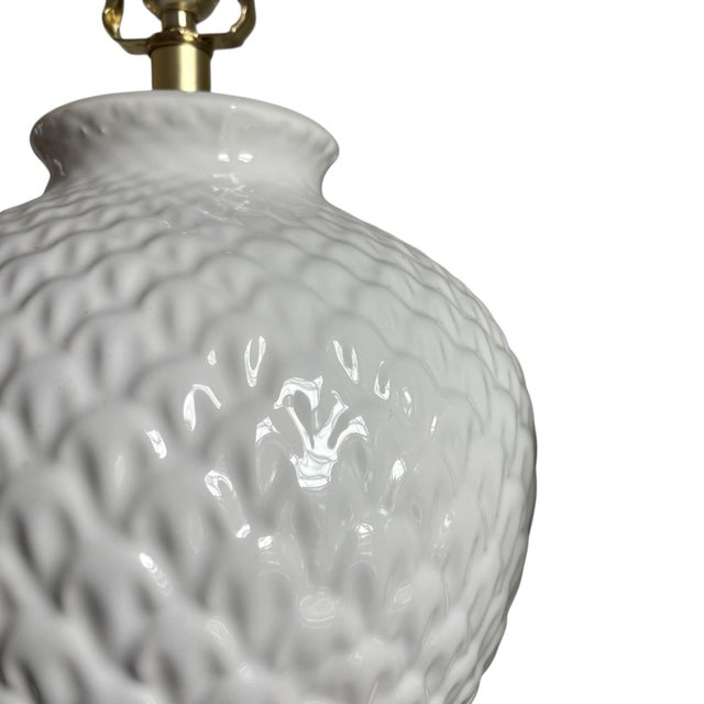 Vintage Ralph Lauren White Pineapple Table Lamps With Wood Base - a Pair For Sale - Image 4 of 7