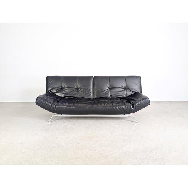 Beautiful two- to three-seater sofa from the premium French manufacturer Ligne Roset. The model is known as "Smala" and is...