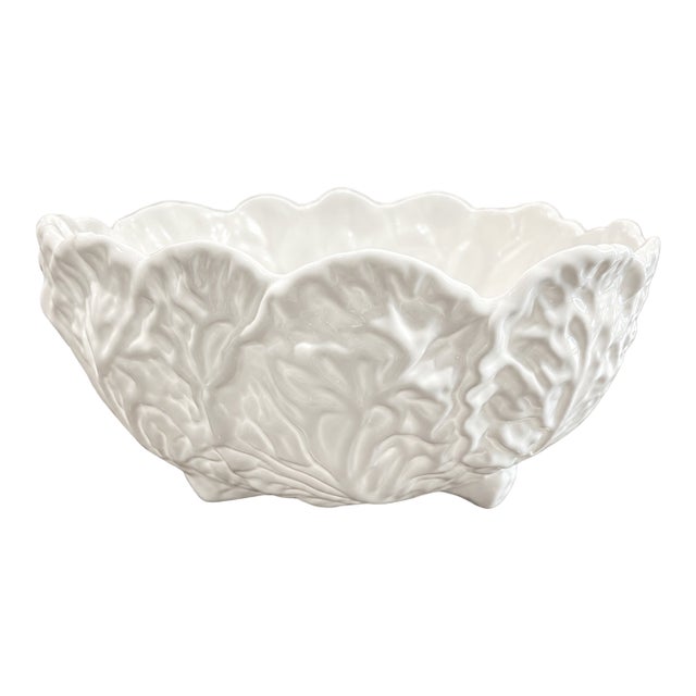 1960s English Majolica-Style Footed Coalport Countryware White Bone China Leaf Bowl For Sale