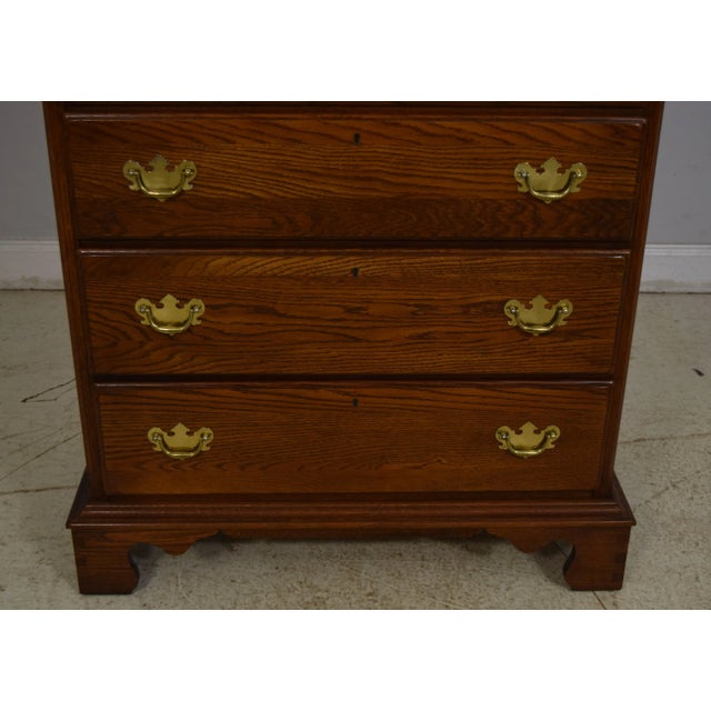 Lexington 2 Over 4 Drawer Oak Bedroom Chest For Sale - Image 11 of 12