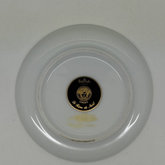 Le Reve De Noel Small Plate by Versace for Rosenthal, 2000 For Sale - Image 3 of 4