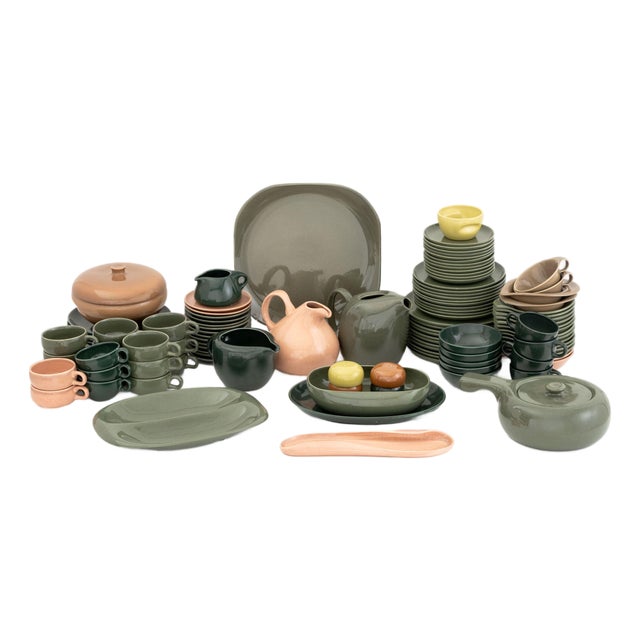 Russel Wright X Steubenville Partial Service Set, 113 Pieces For Sale