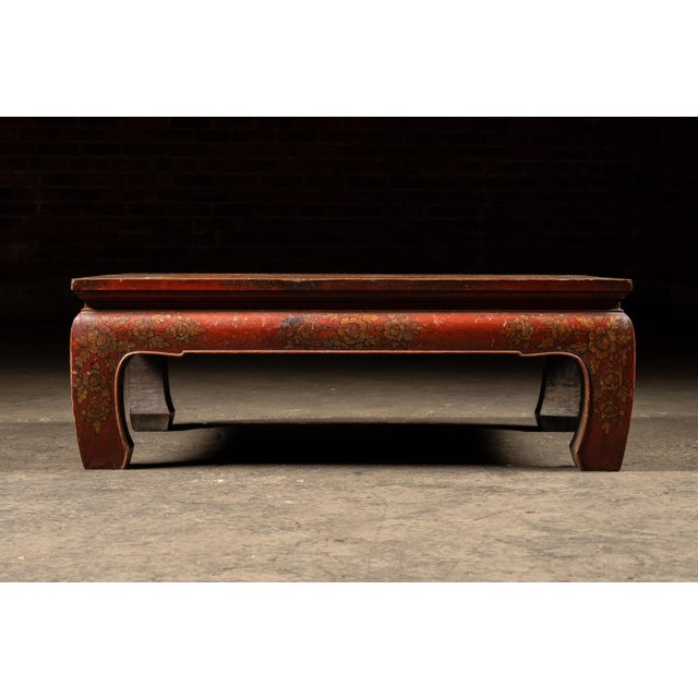 Early 20th Century Early 20th Century Southeast Asian Wooden Coffee Table With Floral Accents For Sale - Image 5 of 16