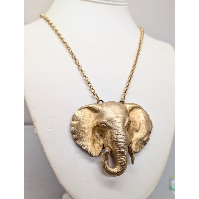 Napier Vintage 1970s Signed Napier Goldtone Elephant Head Pendant Necklace For Sale - Image 4 of 8