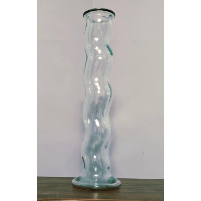 Elegant Italian Art Glass Vase – Sculptural Form & Timeless Craftsmanship For Sale - Image 4 of 11