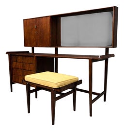 Example of Carlo Hauner Casegoods and Storage