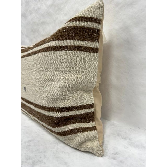 Contemporary Turkish Hemp Pillow Cushion Natural Beige Brown Pillow Cushion Cover 16" x 24" For Sale - Image 3 of 4