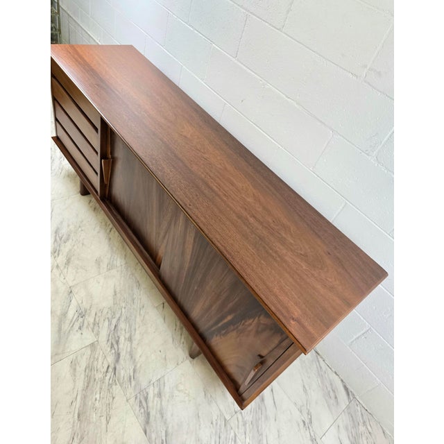 1950s Danish Modern Credenza in the Manner of Gunni Omann For Sale - Image 11 of 12