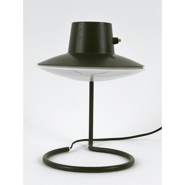 Early Dark Brown Oxford Table Lamp by Arne Jacobsen for Louis Poulsen, 1960s For Sale - Image 6 of 18