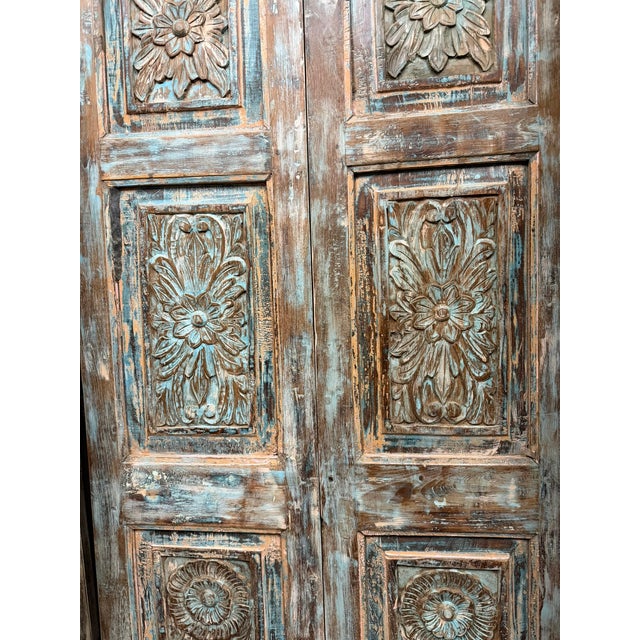 Antique Indian Carved Closet Door With Floral Motif | Boho Hinged or Sliding Barn Door Panel 80x35 For Sale In Orlando - Image 6 of 7