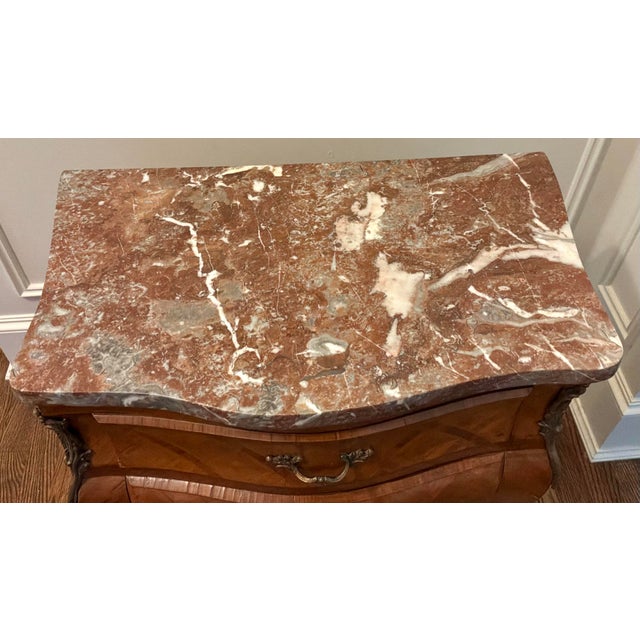 Early 20th Century Louis XV Rosewood Bombé Chest, Aleppo Marble Top & Ormolu Mounts For Sale - Image 4 of 5