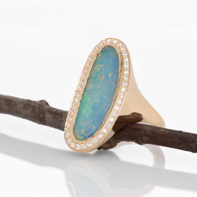3.7cts Boulder Opal Statement Ring With Natural Diamonds Accents: Solid 14k Gold For Sale - Image 4 of 7