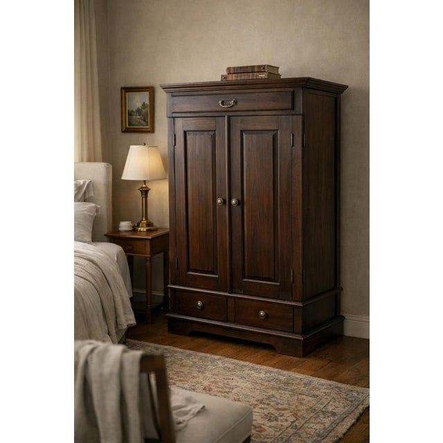 A substantial late 19th century American gentleman’s dressing cabinet featuring original plank construction and a deep...