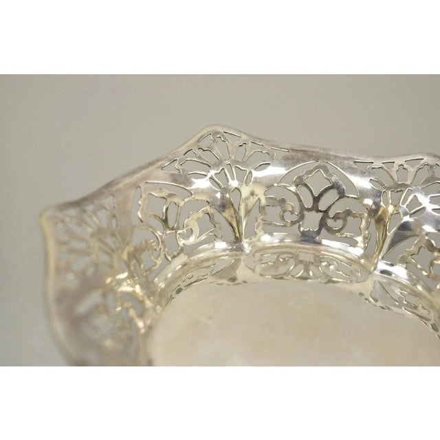 Victorian Vintage TBB England Victorian Silver Plated Small Pierced Trinket Nut Dish Bowl For Sale - Image 3 of 10