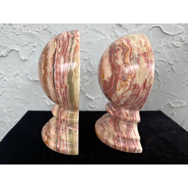 1970s Vintage Banded Onyx Marble Bookends – Sculptural Stone Pair For Sale - Image 5 of 12