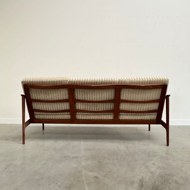Brown Vintage Scandinavian Sofa in Teak and Fabric, 1960s For Sale - Image 8 of 13