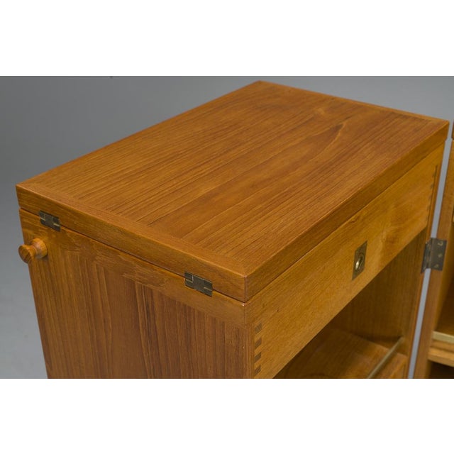 Wood Danish Teak Captains Bar by Reno Wahl Iversen for Dyrlund, 1960s For Sale - Image 7 of 18