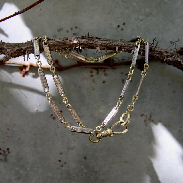 Gold 1920s Art Deco Gold Fill Bi-Colored Watch Chain With Dog Clip and Spring Ring For Sale - Image 8 of 8