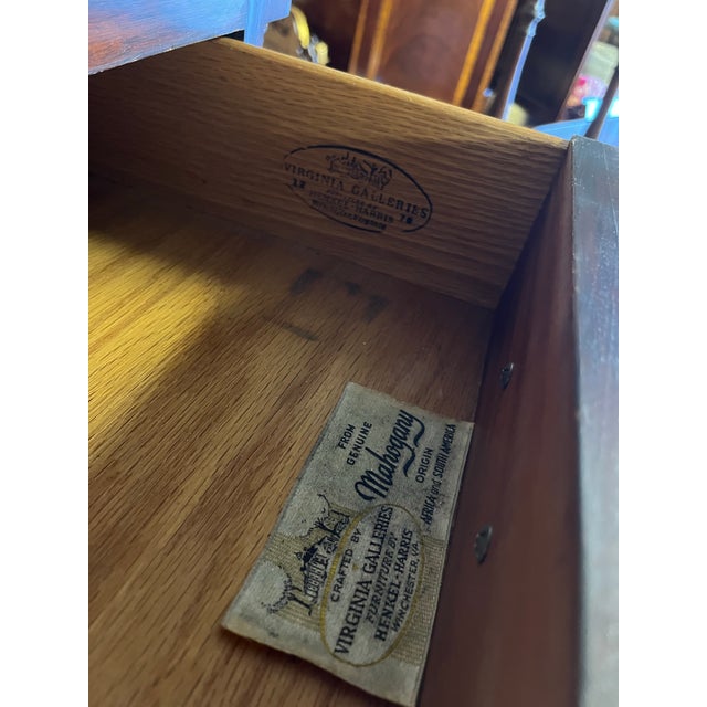 Henkel-Harris "New Market" chest of drawers. Beautiful solid mahogany construction. Three upper drawers over two medium...