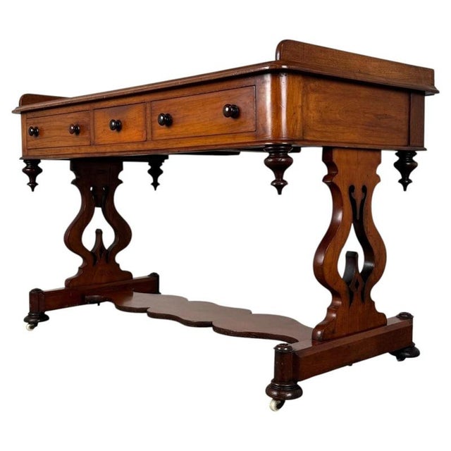 2000 - 2009 19th Century English Mahogany Side Table For Sale - Image 5 of 11