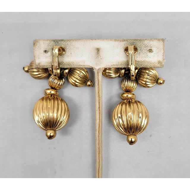 Gold Vintage 1950s Signed Napier Goldtone Ribbed Beaded Clip Earrings - 2 Pieces For Sale - Image 8 of 8