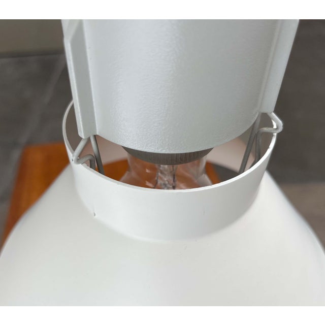 Mid-Century Modern Minimalist Danish Type 17253 Metal Pendant Lamp from Louis Poulsen, 1960s For Sale - Image 14 of 18
