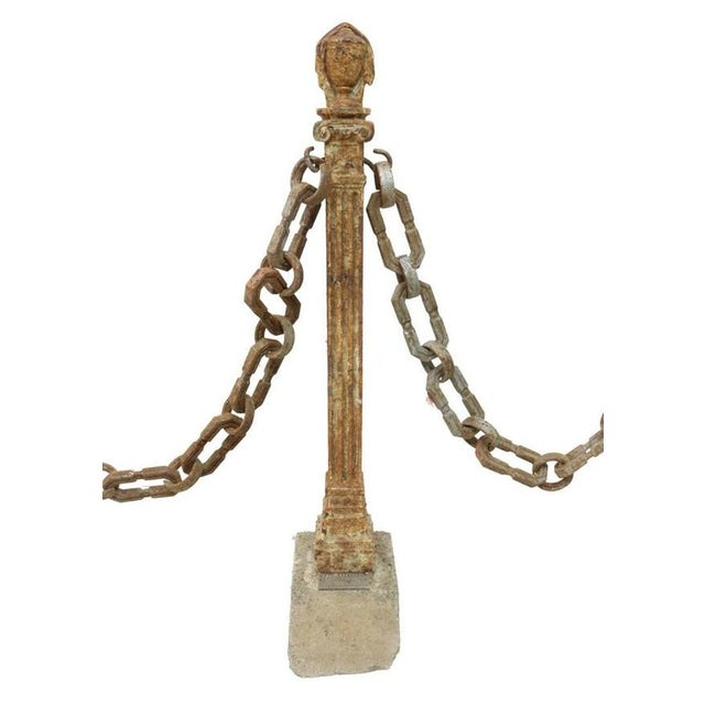 Neoclassical Late 19th Century French Neoclassical Cast Iron Stanchions - (Set of 4 With Chain) For Sale - Image 3 of 4