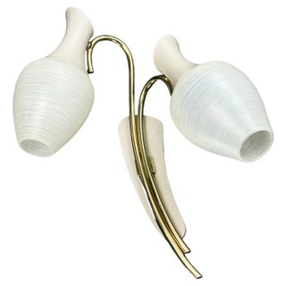 Mid-Century Wall Lamp in the style of Stilnovo, 1950s For Sale