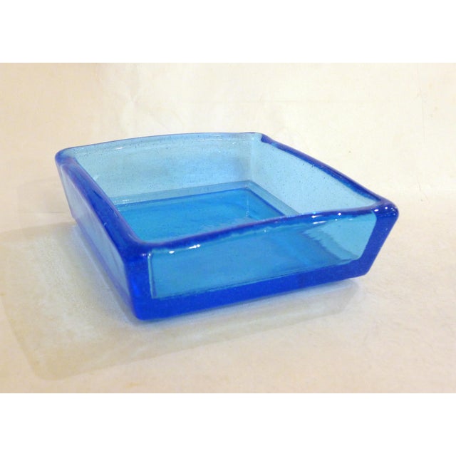 1970s Vintage Square Trinket Trays in Thick Turquoise Bubble Glass, 1960s, Set of 2 For Sale - Image 5 of 13