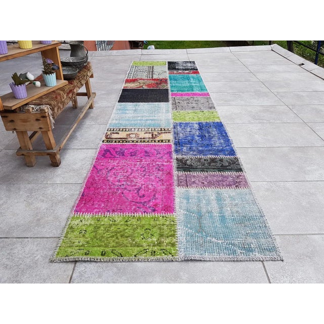 Mid 20th Century Bohemian Anatolian Wool Runner Rug For Sale - Image 10 of 10