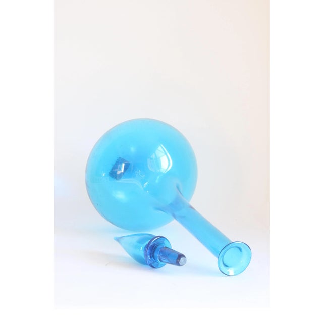Blue Empoli Glass Genie Bottle, Tuscany, 1960s For Sale - Image 6 of 10