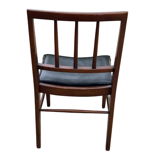 Mid-Century Modern Mid 20th Century Davis Cabinet Company Walnut Dining Chair For Sale - Image 3 of 6