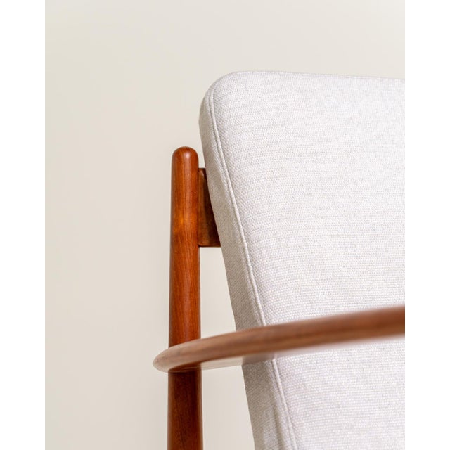 Model 118 Sofa by Grete Jalk for France & Daverkosen, 1950s For Sale - Image 12 of 13