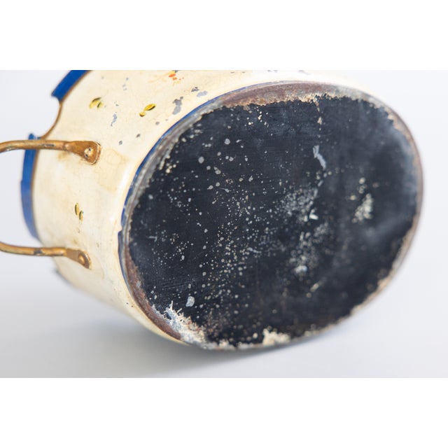 19th Century French Tole Birds Cachepot Jardiniere For Sale - Image 9 of 10