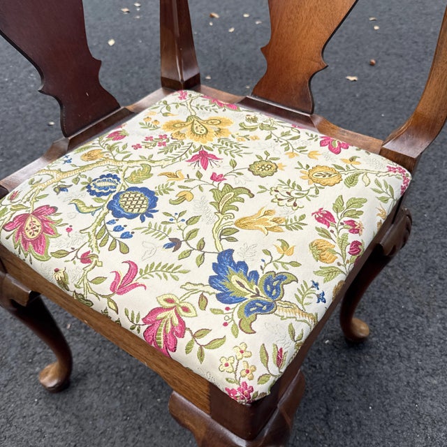 Chestnut Queen Anne Mahogany Corner Chair Circa 18th Century For Sale - Image 8 of 12