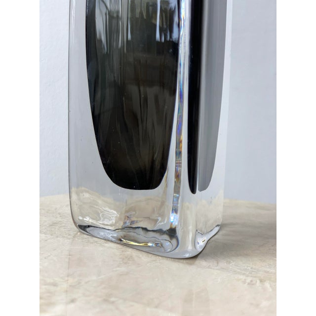 Gray Vintage Triangular Clear + Smoke Glass Vase by Nils Landberg for Orrefors, Circa 1960s For Sale - Image 8 of 11