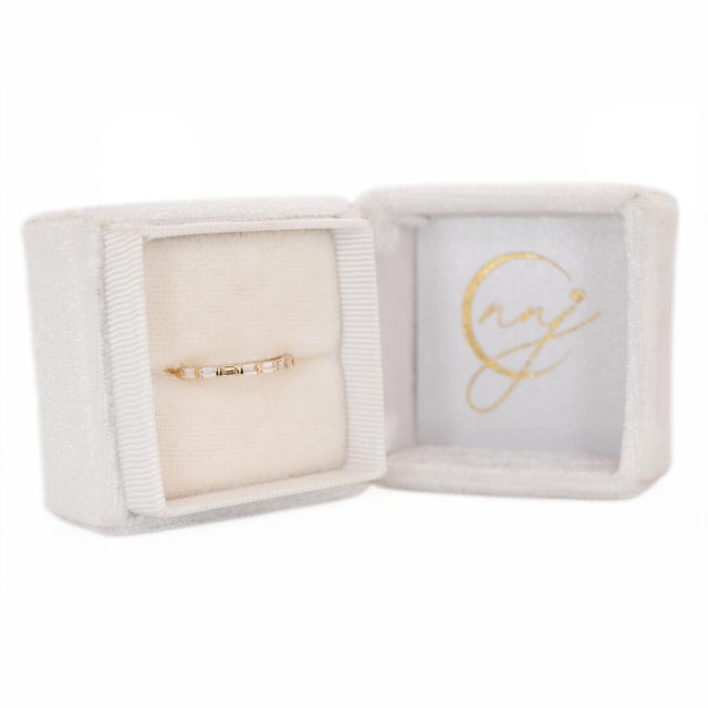 Modern Baguette Diamond Band Ring in 14k Gold – Sleek Modern Stackable Ring , Size 6.75 For Sale - Image 3 of 8