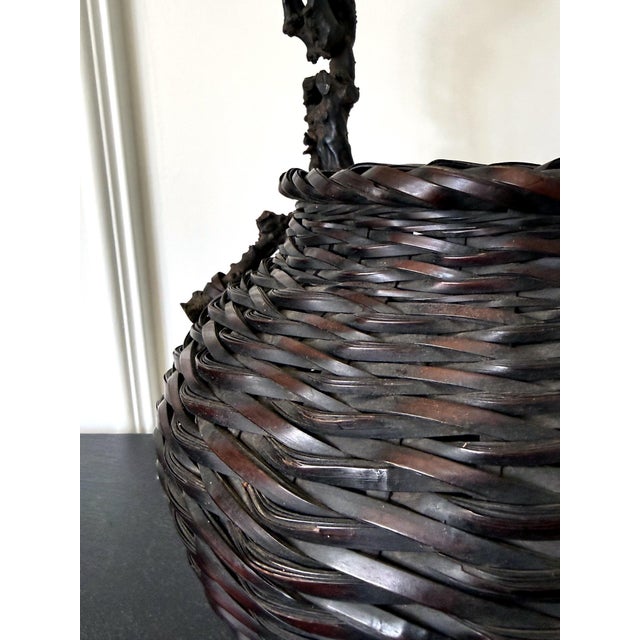 Large Antique Japanese Smoke Bamboo Basket Wisteria Root Handle Meiji Period For Sale - Image 12 of 16