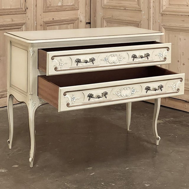 Vintage French Provincial Painted Commode For Sale - Image 9 of 18