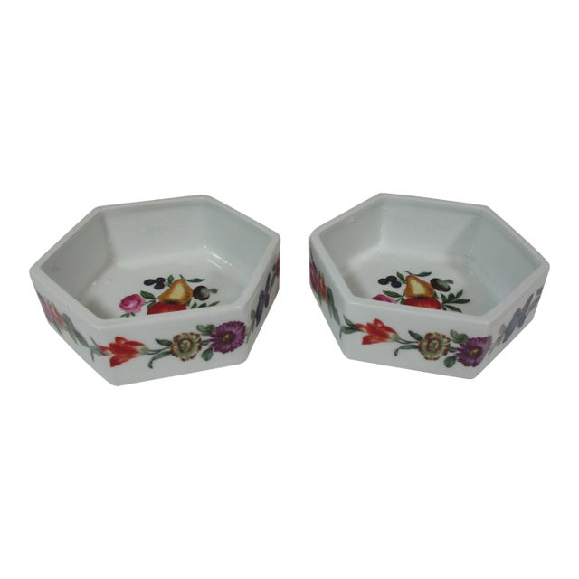 1960s Hand Painted French Octagon Nut Bowls - a Pair For Sale