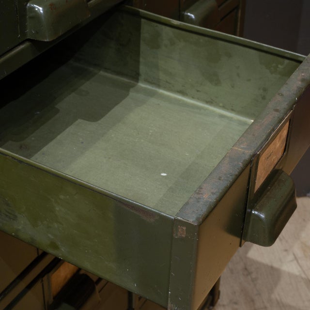 Antique Hobart Cabinet Co. Industrial Steel Apothecary Cabinet c.1930 For Sale In San Francisco - Image 6 of 10